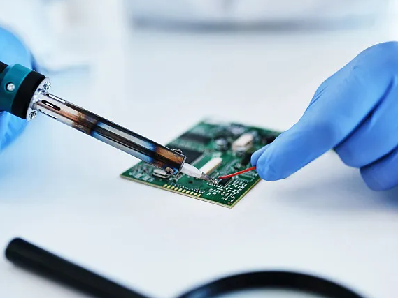 How to choose a professional PCB Assembly manufacturer? 