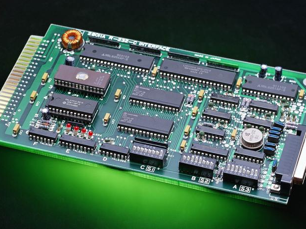 8 SMT lines & 3 DIP lines for PCB Assembly