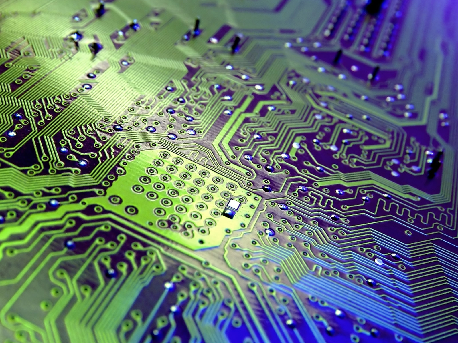 Wireless charging Growth can be expected with attraction from famous brand maunfacturers ( part 1 )