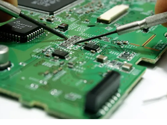 Why do we need to stay on the edge of PCB production?