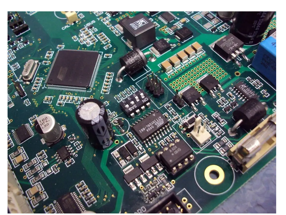 Class II Medical Device PCB Prototyping Pitfall Guide: 3 Core Risk Zones + 4 Key Control Points